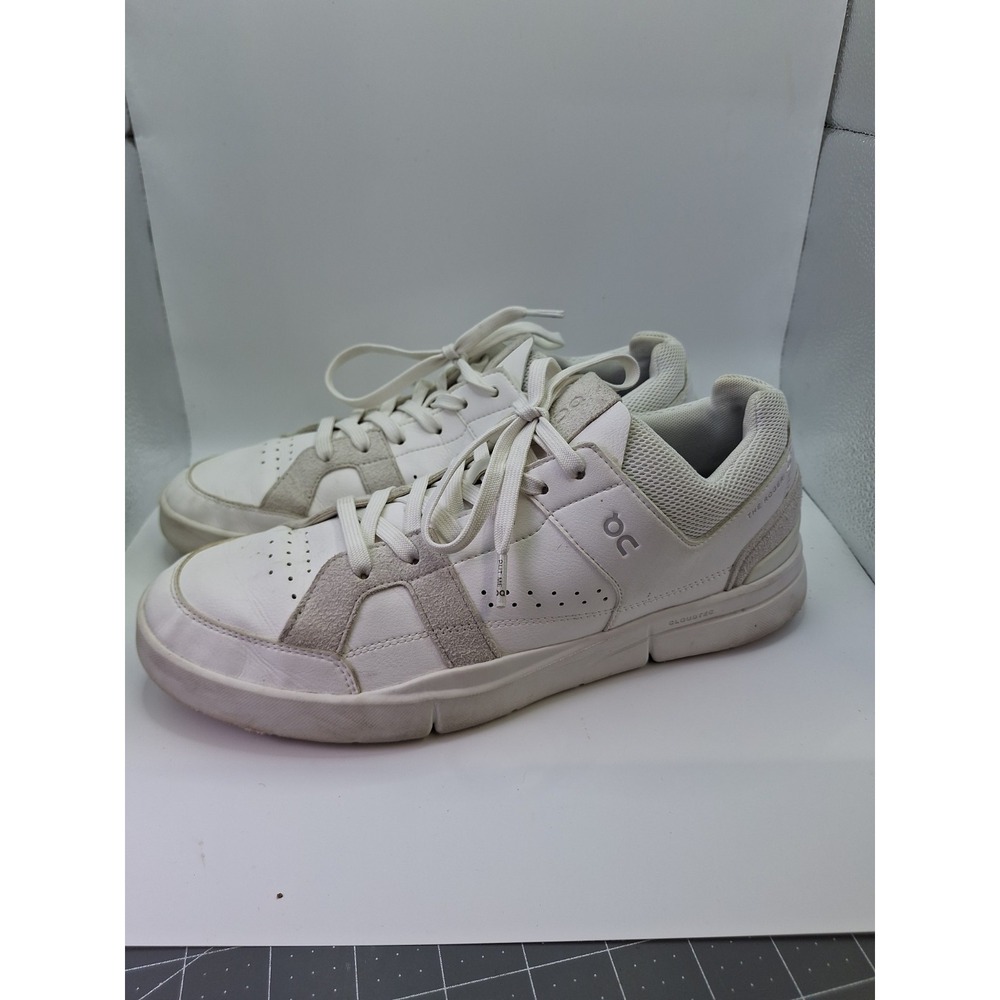 On Cloud The Roger Clubhouse Athletic Shoes Mens US 10.5 White Leather And Suede